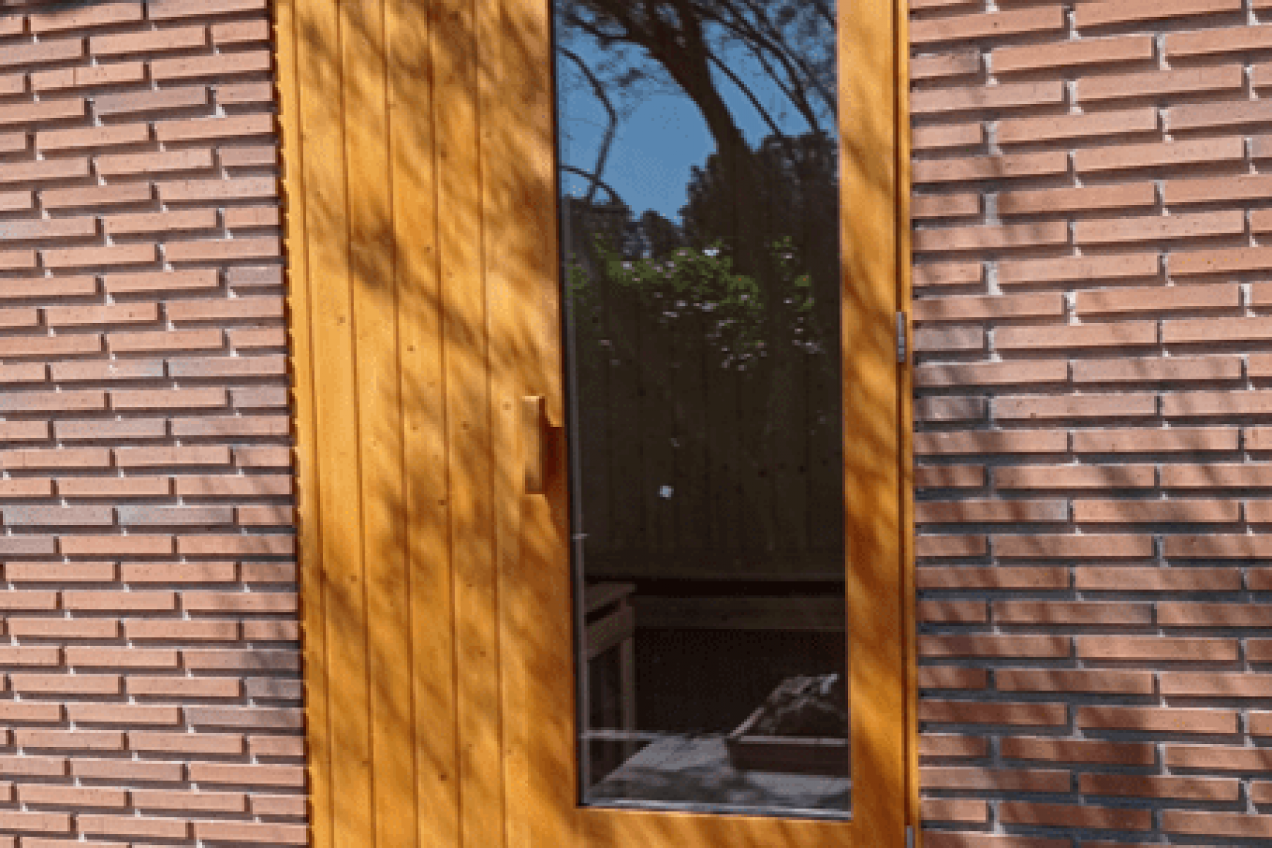 carpinteros-sauna-a-medida-puerta